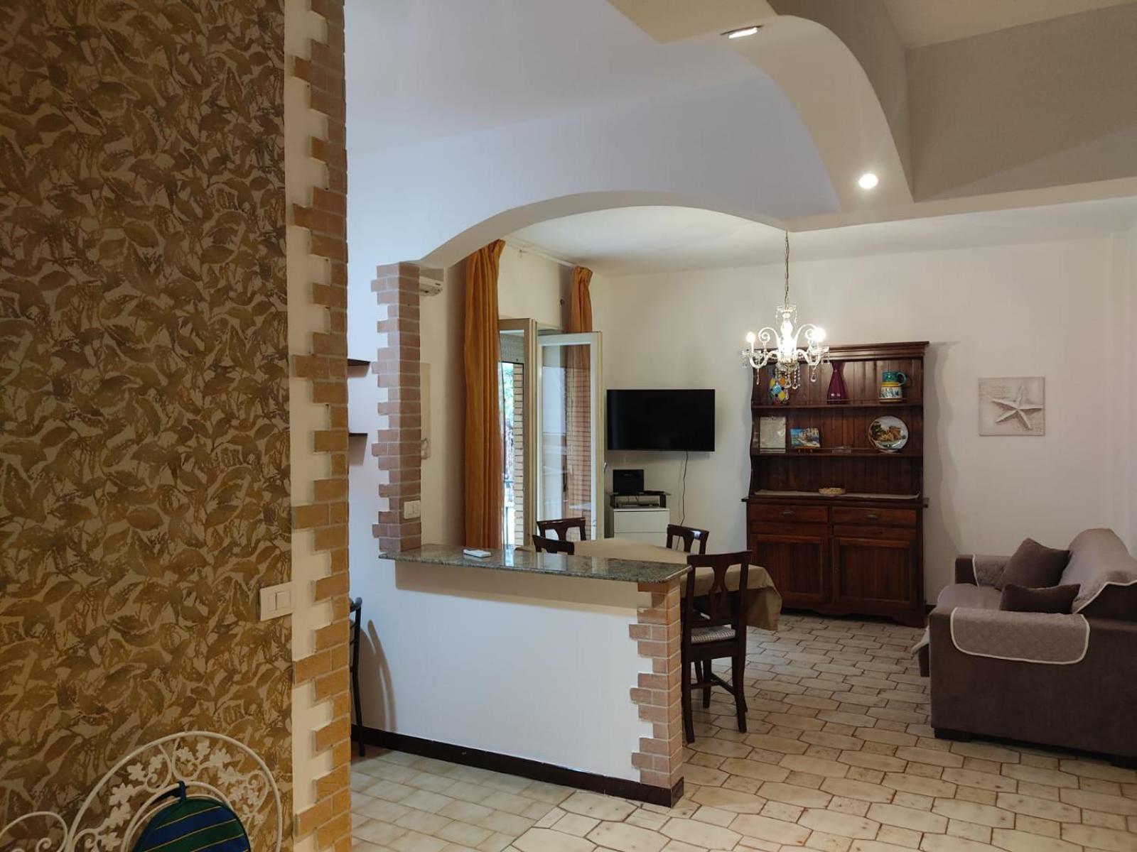 Vallese Holiday Home Apartment مايوري المظهر الخارجي الصورة